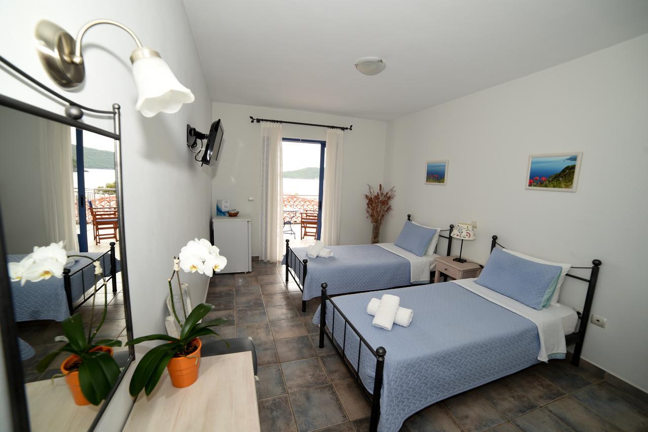 Avra Hotel Kyparíssion Екстериор снимка