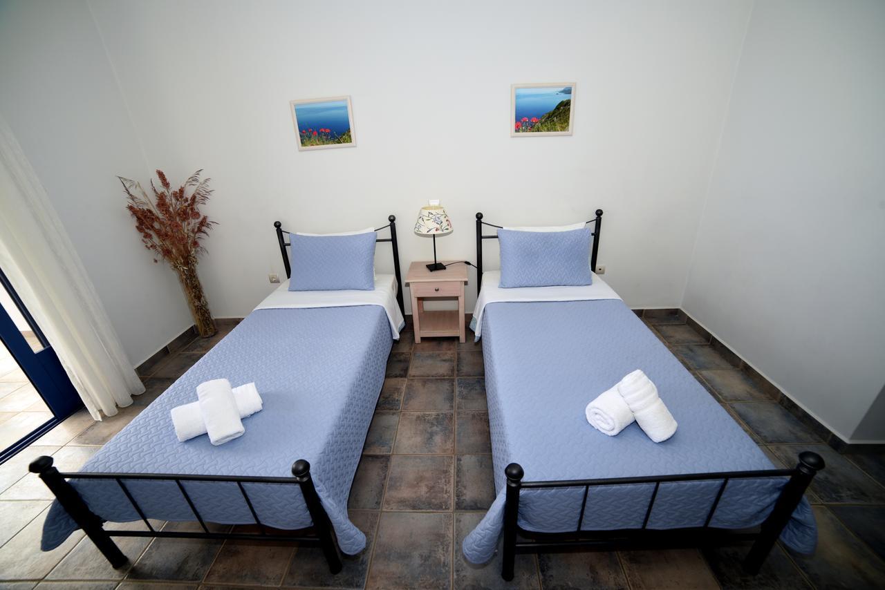 Avra Hotel Kyparíssion Екстериор снимка