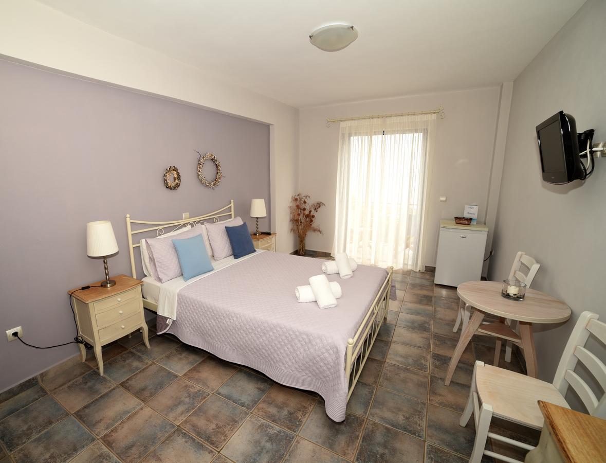 Avra Hotel Kyparíssion Екстериор снимка